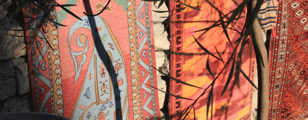 The art of Arzerbanjani rugs 